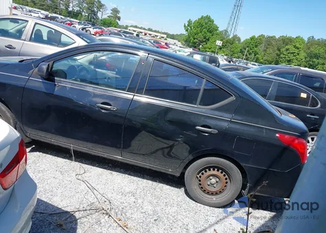 2015 Nissan Versa 1.6 S from USA, damaged, VIN 3N1CN7AP9FL812981
